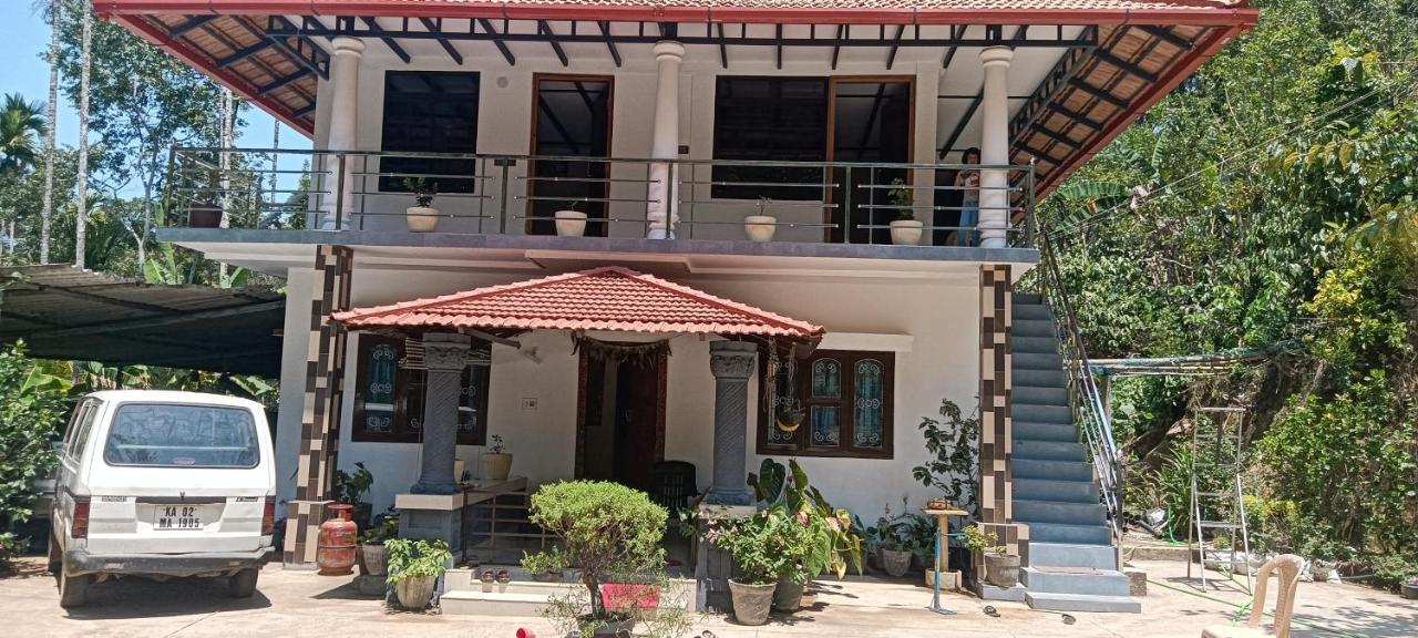 Kund Estate Stay Madikeri Eksteriør billede